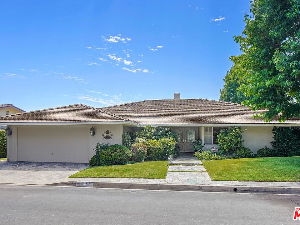 1st image of 2117 Eric Dr