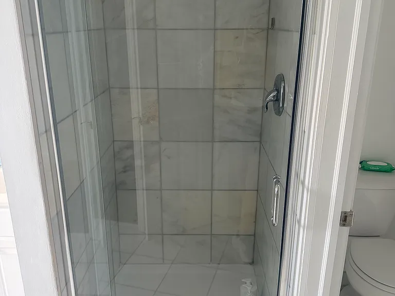9547 Longwell Dr — Photo 22