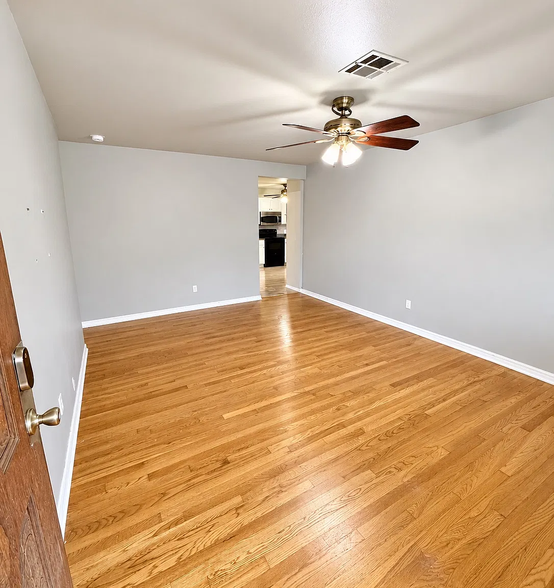 3 bed, 1322 sqft, $1,500 — Photo 4