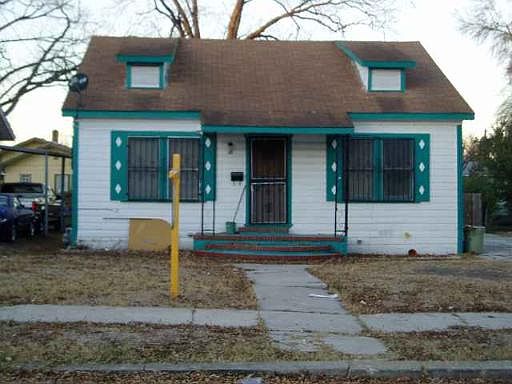 1st image of 125 JEFFREY ST