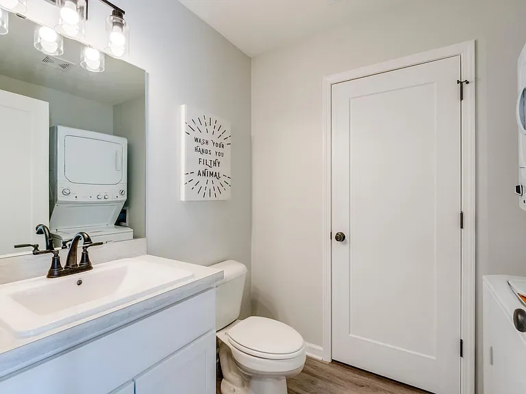 8203 Secor Rd #B — Photo 8