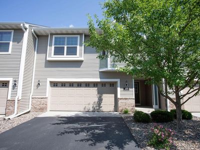 3175 Frontier Dr, Woodbury, MN, 55129