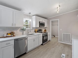 109 Loy Ct, Fuquay Varina, NC 27526