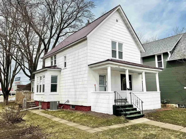 504 South MAPLE AVENUE, Marshfield, WI 54449