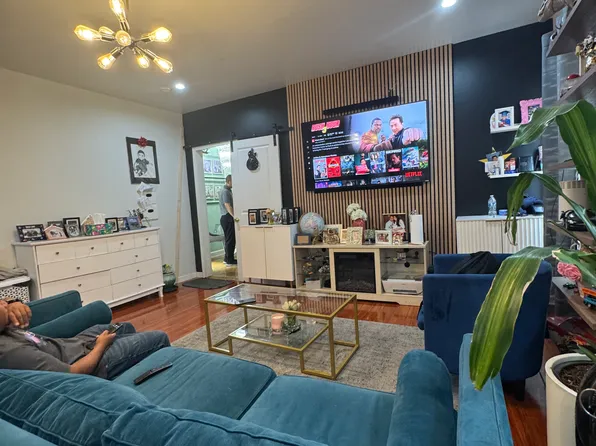 1655 78th Street image 4 of 25