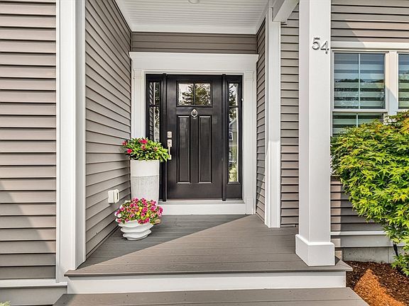 3rd image of 54 Rockwood Ln #54