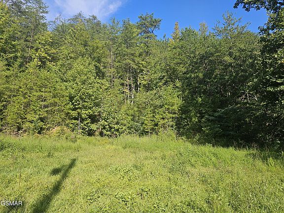 4th image of 3 Franklin Dr Lot 3