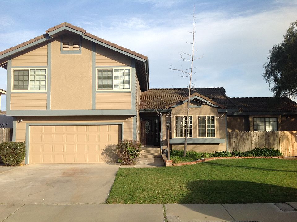 1st image of 504 Calle Grande Cir