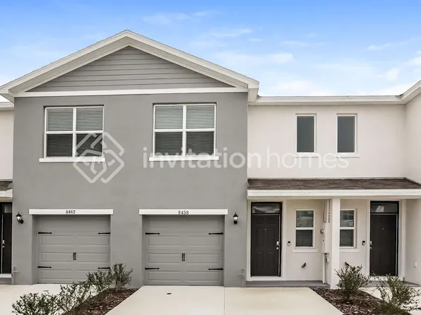 8458 Lofty Timber Way, Wesley Chapel, FL 33545