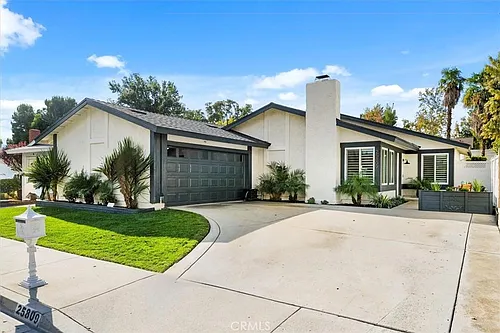 25809 Olivas Park Rd Photo 1