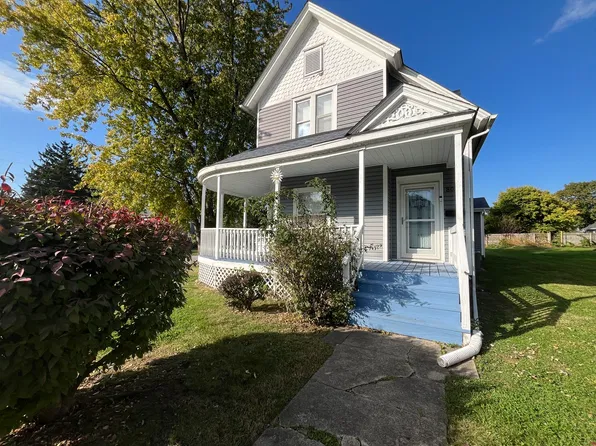 802 2nd Ave, Aurora, IL 60505