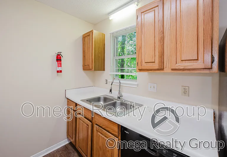 40 Ratliff St #12 — Photo 10