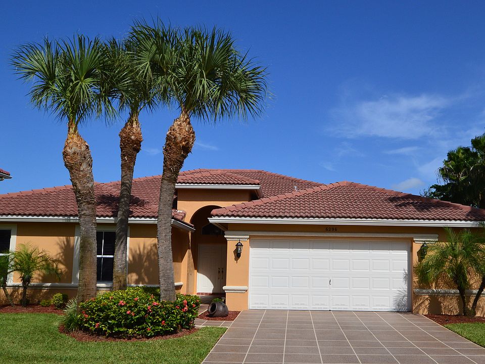 1st image of 6296 Indian Forest Cir
