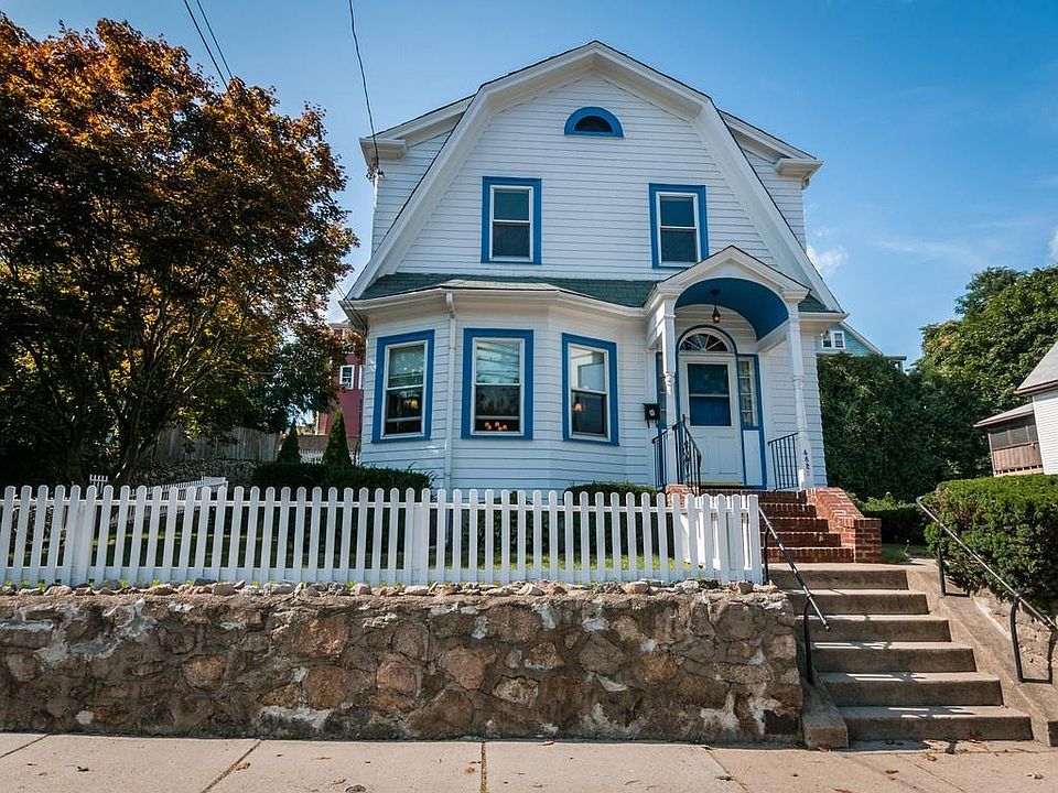 2nd image of 4823 Washington St