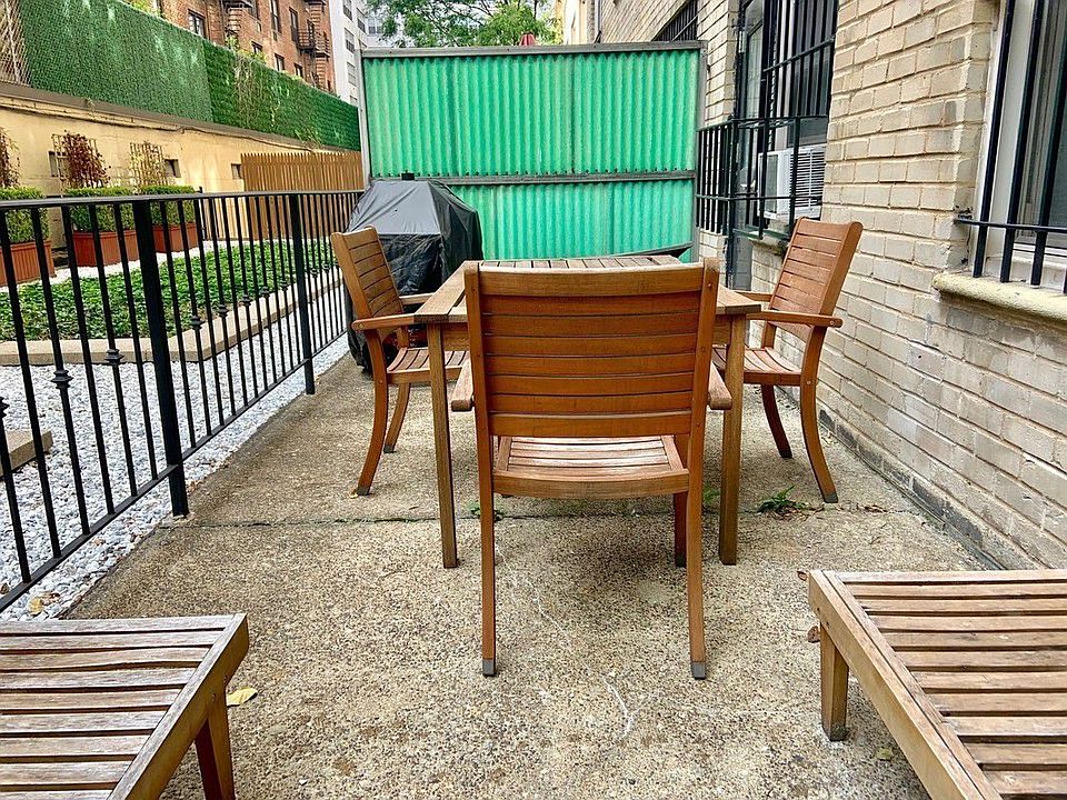 1st image of 222 E 19th St APT 1B