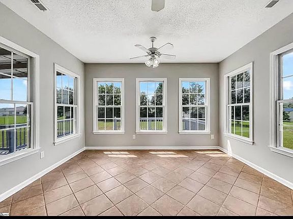 5th image of 5475 Parris Bridge Rd