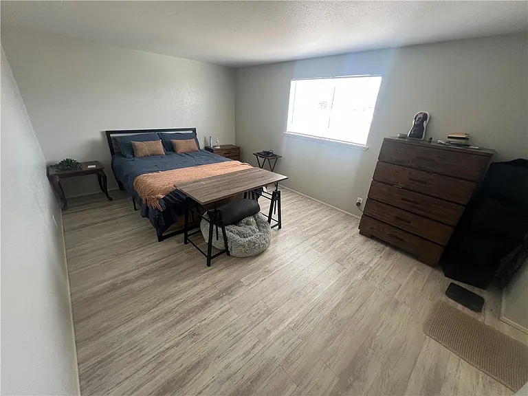 3030 Santa Fe St #6 — Photo 5