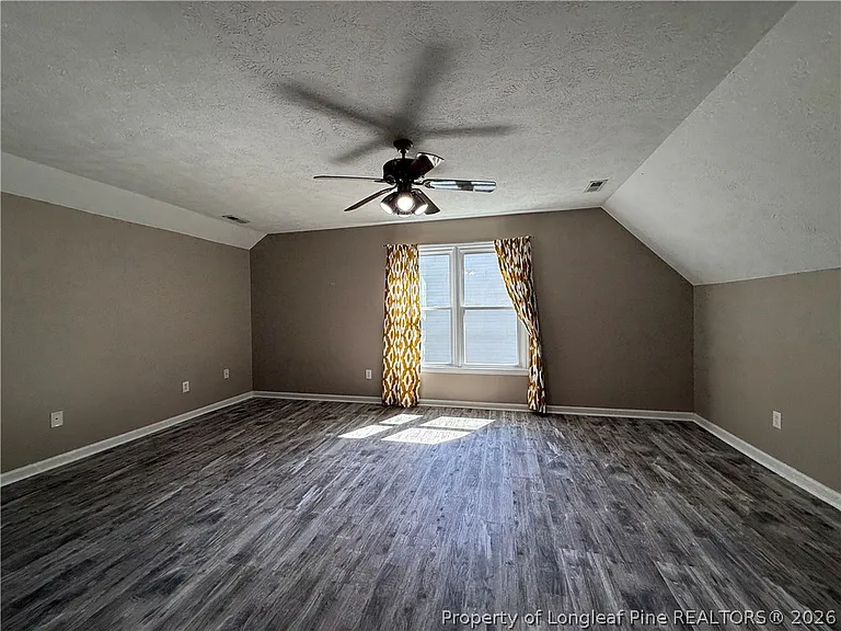 637 Spy Glass Dr — Photo 22