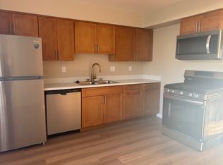 18 S Lake Dr APT 8, Antioch, CA 94509