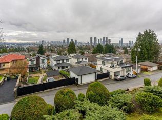 5340 Hastings St #307, Burnaby, BC V5B 1R1