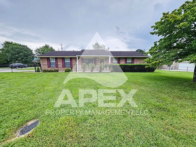 5537 Jericho Ln — Photo 1