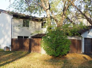 7786 Dunmore Rd, Woodbury, MN 55125