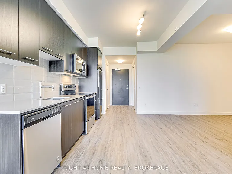 385 Winston Rd #1103 — Photo 8