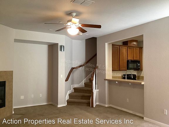 3rd image of 3050 Sierra View Cir Unit 2