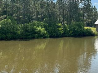 8 Jitterbug Bnd, Lumberton, MS 39455