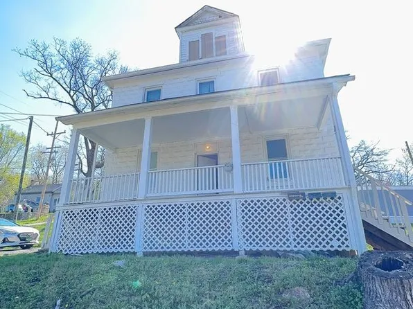 6 Laurel Hill Ln, Berkeley Springs, WV 25411