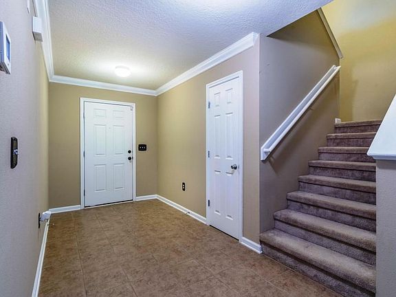 414 Auburn Oaks Rd-7