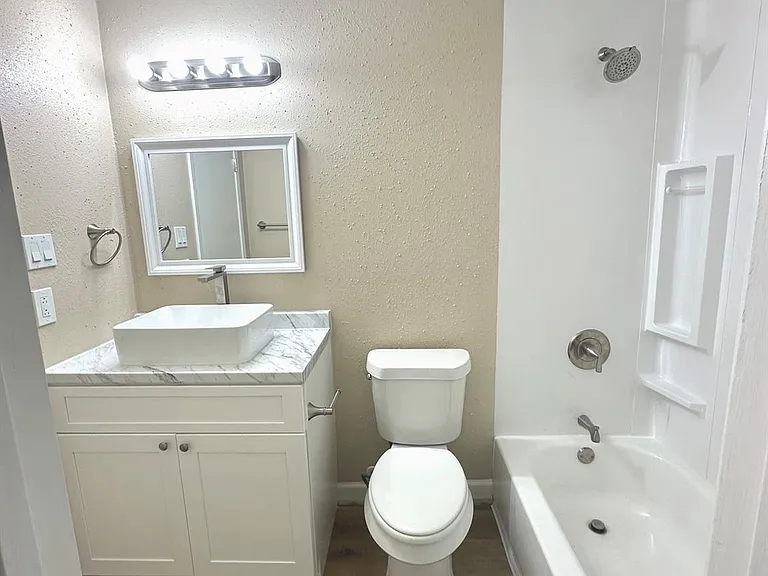 17712 Northhagen Dr — Photo 10