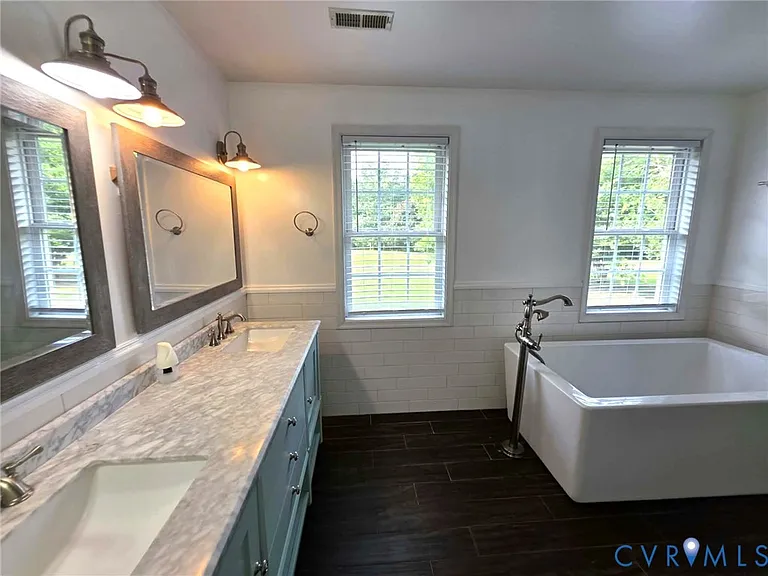 21500 Runaround Ln — Photo 17