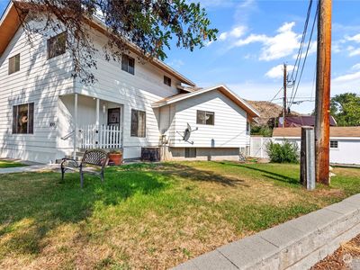 100 S Douglas Street, Cashmere, WA, 98815