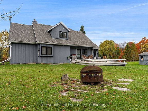 4th image of 194 Summit View Cres