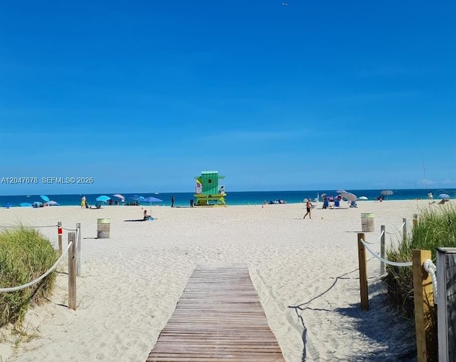 1st image of 345 Ocean Dr #B525
