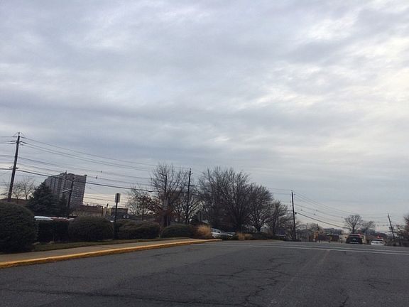 4th image of 300 Winston Dr #C0217-217
