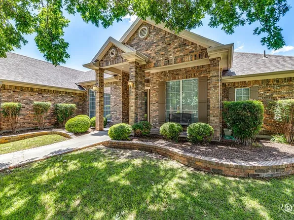 4833 N Bentwood Dr, San Angelo, TX 76904