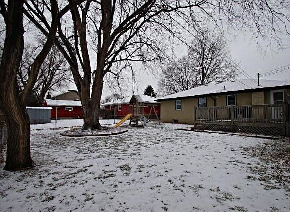 5th image of 5560 Yates Ave N