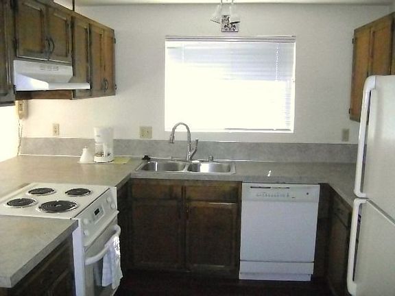 All appliances stay. Updated faucet