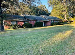 1829 Azalea St, Gilmer, TX 75644