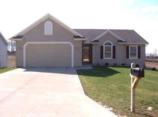 420 Ruste Rd, Barneveld, WI 53507