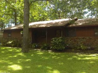 10304 Valley Dr, Little Rock, AR 72209