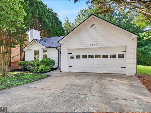 2nd image of 2558 Candlewood Way
