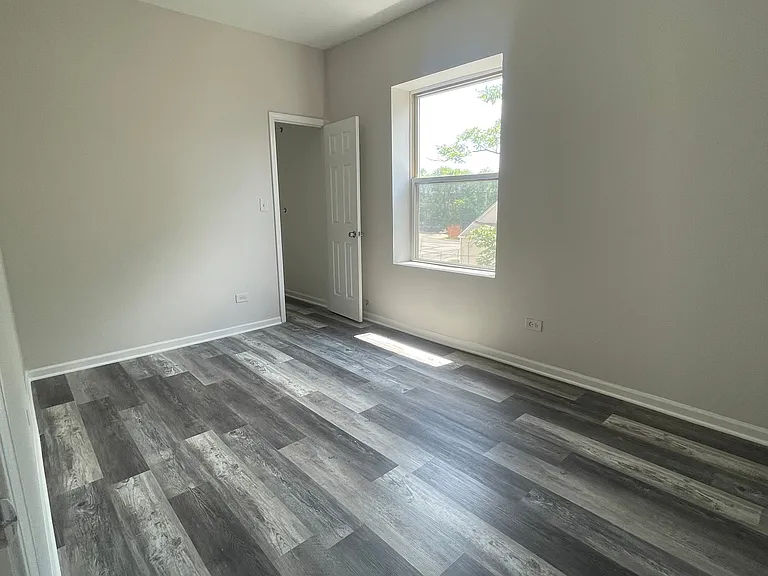 3005 W 19th St #2W — Photo 4
