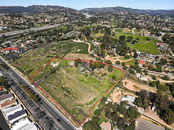 2nd image of 550 W El Norte Pkwy