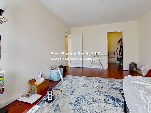 3rd image of 50 Craigie St APT 17