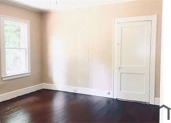 3 bed, 1300 sqft, $875 — Photo 3