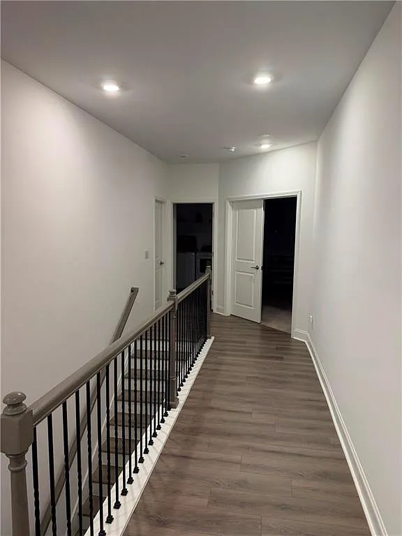 4 bed, 3.5 bath, 2900 sqft, $3,400 — Photo 4