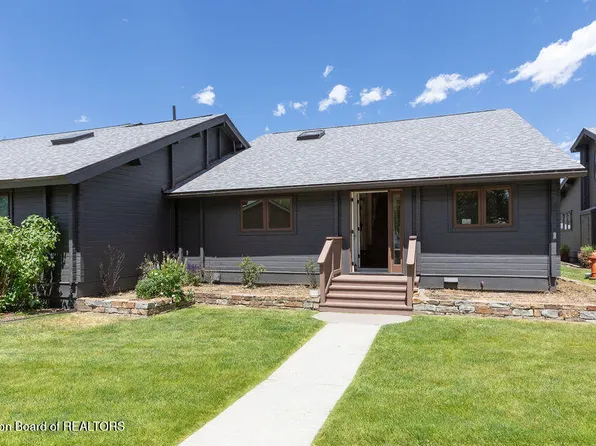 1655 W Big Trail Dr APT 601, Jackson, WY 83001